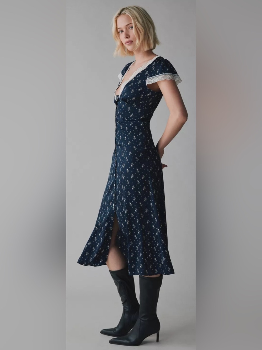 Kimchi Blue Navy Lace-Trim Button-Front Midi Dress - Picture 4 of 8